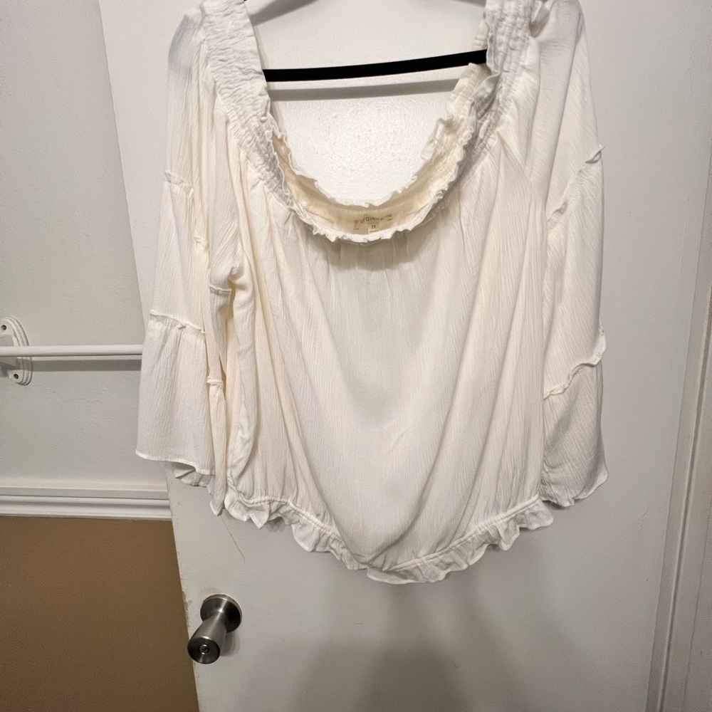 Loralette Cream Women's Blouse
